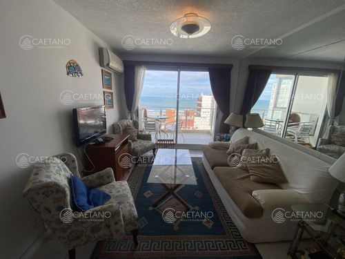 Alquiler Temporal, Apartamento 2 Dormitorios Playa Brava. 