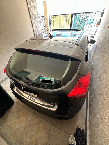 Ford Focus 2.0 Se Hatchback Mt