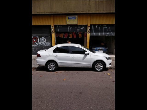 Volkswagen Voyage 2013 1.6 Vht Comfortline Total Flex 4p