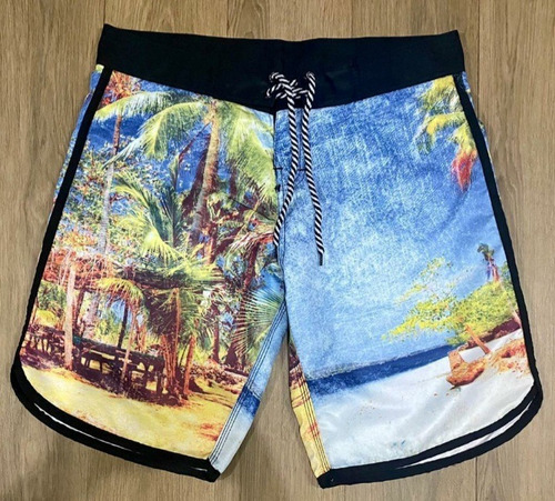Imagem 1 de 1 de Bermuda Surf