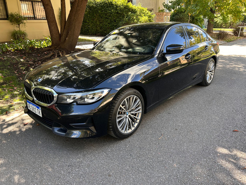 BMW Serie 3 3.0 330i Sedan Sport Line 252cv