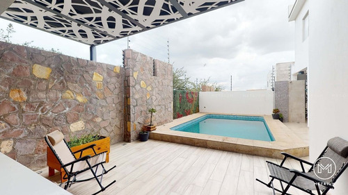 Imagen 14 de 15 de Casa En Venta En Pedregal De San Angel Con Alberca