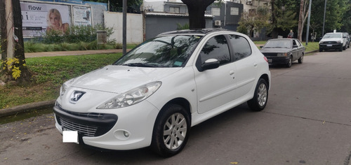 Peugeot 207 1.6 Xt