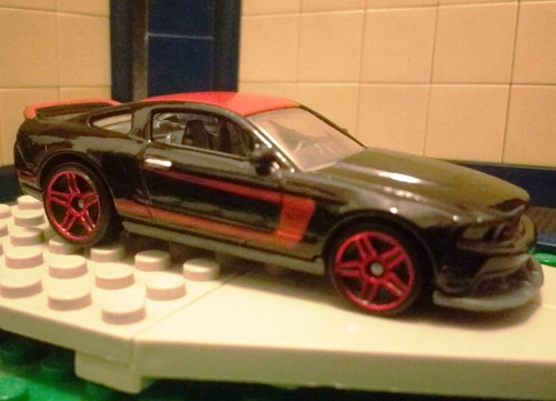 Priviet Ford Mustang Boss 302 Laguna Seca '12 Ngo Hot Wheels