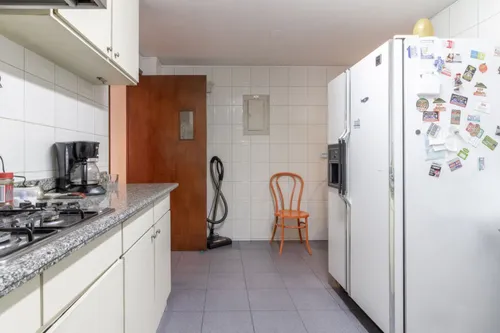 Apartamento En Arriendo/venta En El Chicó. Cod A10170