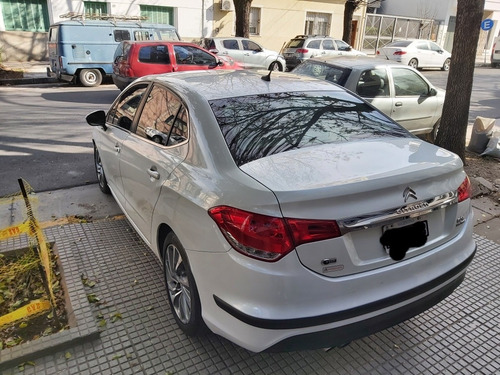 Imagen 2 de 10 de Citroën C4 Lounge 2015 1.6 Tendance At6 Thp 163cv