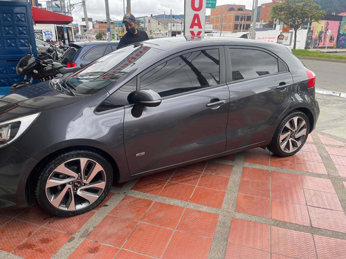 Kia Rio 1.25 5 P