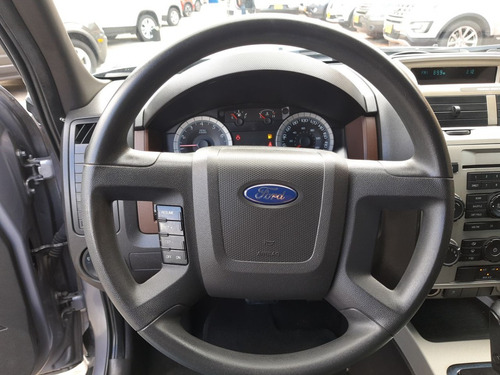 Ford Escape 2008
