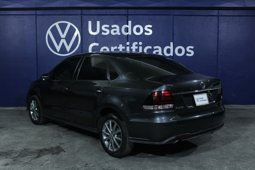 Volkswagen Vento 1.6 Highline At