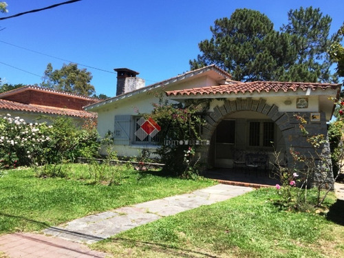 Imagen 1 de 14 de Centro De San Rafael, 3 Dormitorios, Capacidad 10 Pax. A 500 Mts Del Mar.-ref:6280