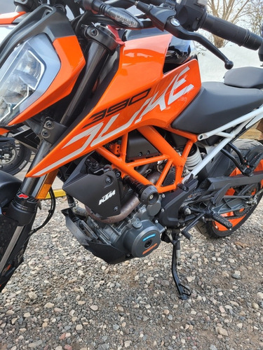 Imagen 11 de 16 de Ktm Duke 390 En Sbk Motos