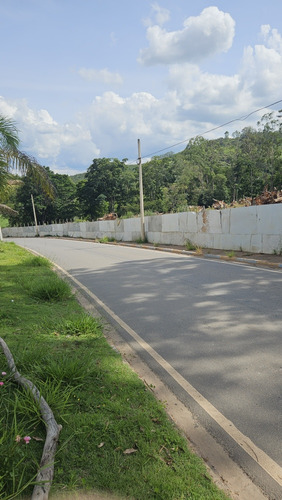 Terreno Comercial De Frente Para Avenida Vicente Catalani, Jardim Nações Itatiba , Entrada Da Cidade, Zoneamento Zcll , 420 M2 Sendo 12 M Testada X 35 M Comprimento , Excelente Investimento