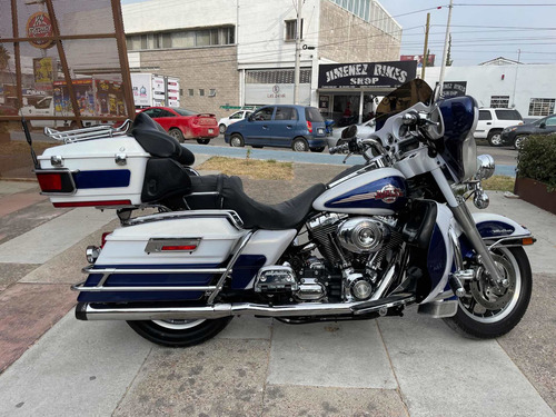 Imagen 2 de 15 de Ultra Electra Glide