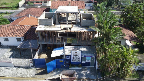 Imagem 1 de 8 de Apartamento No Bairro Perequê Em Porto Belo Sc - 3129