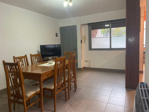 16 Entre 43 Y 44 - Departamento En Venta