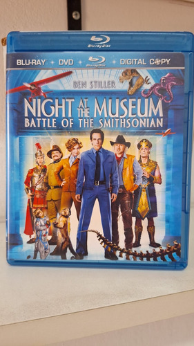 Blu-ray + Dvd  Night At The Museum Battle Of The Smithsonian