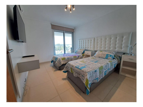 Imagen 12 de 30 de Alquiler Temporario Apartamento De 2 Dormitorios En Miami Bv. Playa Mansa, Punta Del Este .