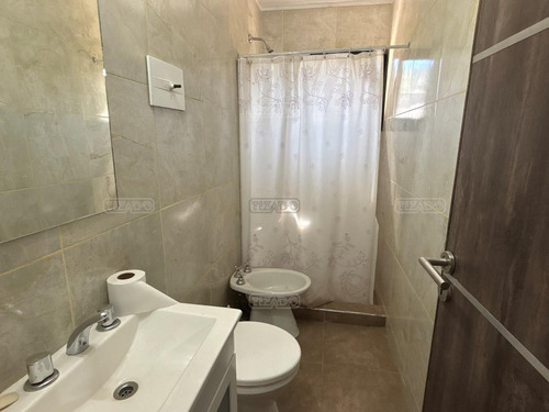Casa En Venta, Barrio Covisal, San Martin De Los Andes