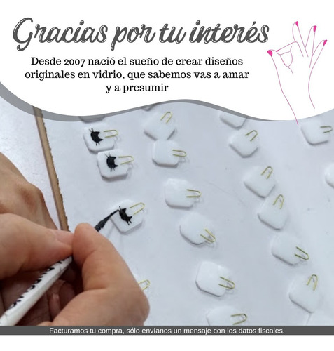 Imagen 4 de 5 de Aretes Largos De Gato En Acero Y Vidrio Fusionado