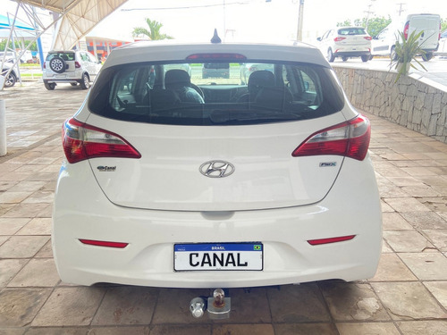 Imagem 6 de 11 de Hyundai Hb20 Comfort 1.0 2013/2013