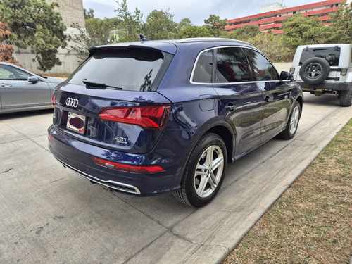 Audi Q5 2.0 L T S Line Dsg