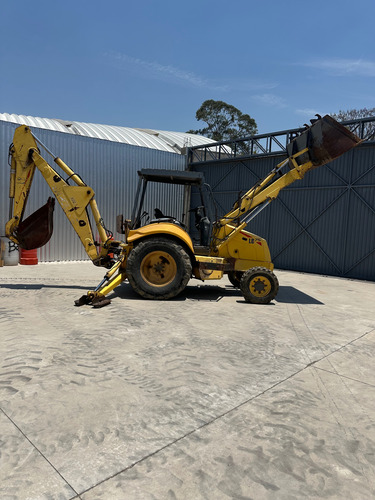 Retroexcavadora New Holland Lb 75 Año 2000