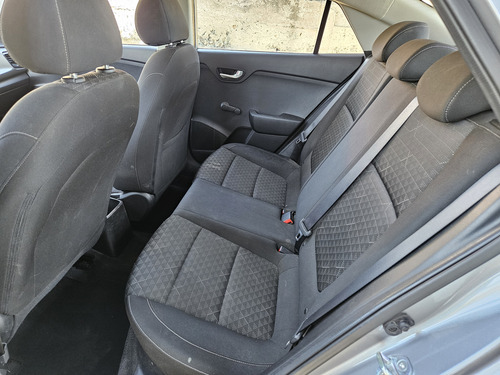 Kia Rio 1.6 Lx Sedan Mt