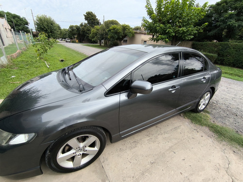 Honda Civic 1.8 Lxs Mt