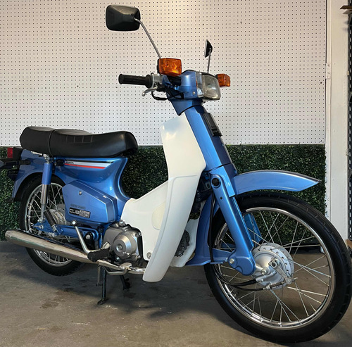 Honda Honda C90