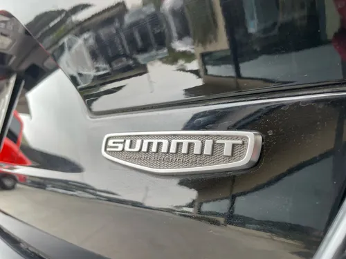Jeep Grand Cherokee 5.7 V8 Summit 4x4 At