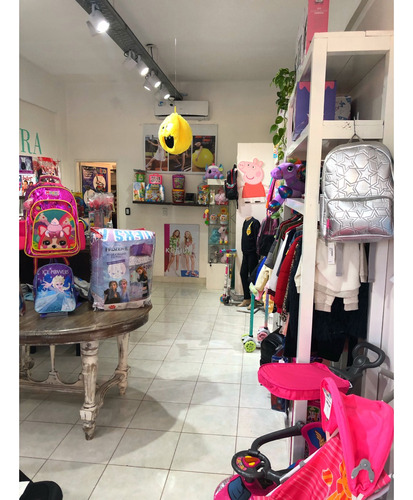 Fondo De Comercio- Cheeky, Grisino, Como Quieres Que Te Quiera. Ropa Para Niños.