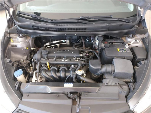 Imagem 10 de 10 de Hyundai Hb20x 1.6 16v Premium