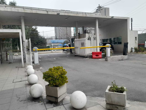 2 Estacionamientos En Condominio Subt- Inacap (74312)