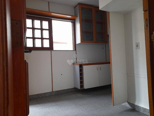 Ótimo Apartamento ,com Sala, 2 Quartos, Cozinha, Área Externa Com Churrasqueira,dep.completa,vaga De Garagem Na Escritura E Armários. - Ap46903