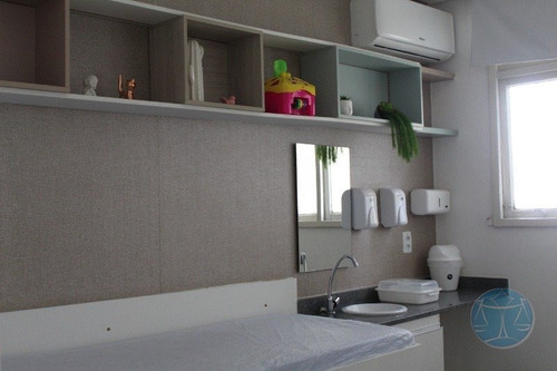 Imagem 14 de 15 de Casa Comercial No Tirol - V-11531