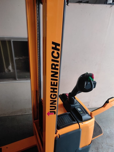 Apilador Eléctrico Jungheinrich Erc 214