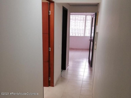 Apartamento En Chapinero Central Rah Co: 21-1705