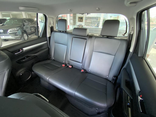 Imagem 10 de 12 de Hilux Cd Srv 4x4 2.8 Tdi Diesel Aut.