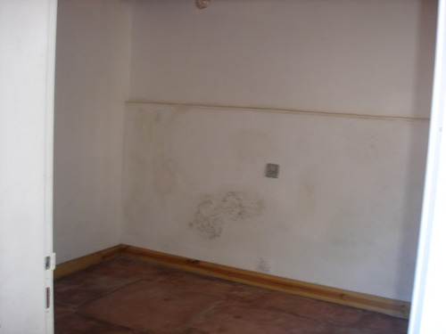 Depósito Para Alquiler En Santa Paula #2159