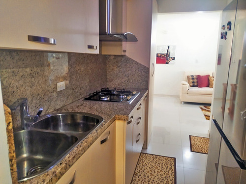 Imagen 5 de 10 de Se Vende Apartamento En El Pis 3 En El Conjunto Residencial Terrazas Del Samán, La Colina Sector El Rincón.-