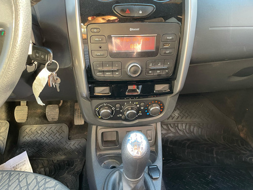 Renault Duster Oroch 1.6 Outsider