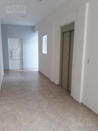Imagen 3 de 21 de Departamento - Adrogue