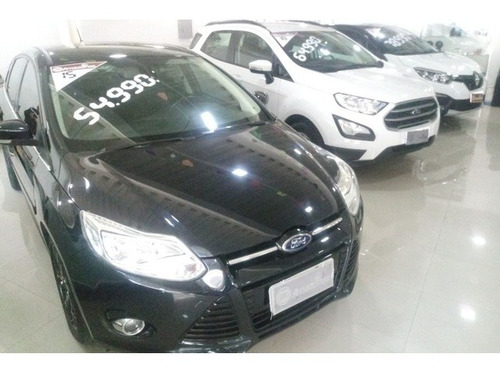 Ford Focus Hatch 2.0 Titanium Automático