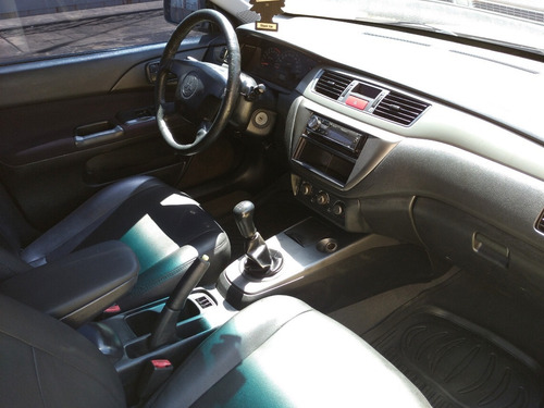 Imagen 10 de 15 de Mitsubishi Lancer Touring - Sincronica