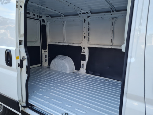 Fiat Ducato 2.3 Furgon Mjet Tn C/abs + Aa