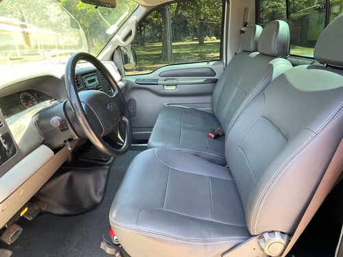 Imagen 5 de 10 de Ford F250 4x2 Mec