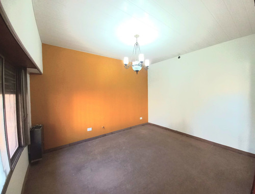 Imagen 2 de 19 de Venta Casa Tipo Ph 2 Ambientes Moron