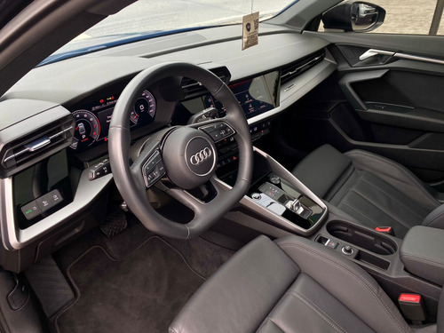 Audi A3 2.0 40 TFSI MHEV SEDAN PERFORMANCE BLACK S-TRONIC