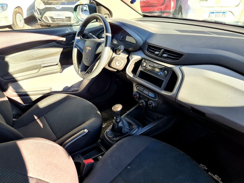 Chevrolet Onix Joy 1.4 Ls Mt 5ptas 2017 48.000km Fcio T/usad