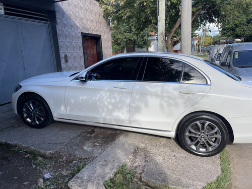Mercedes-benz Clase C 2.0 C200 Avantgarde At 184cv Excelente